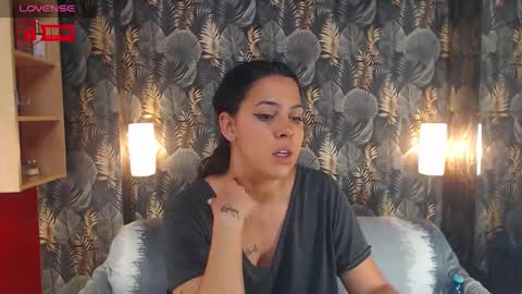 Snapshot of jessthewicked chatting on 23, 12, 2024 JessTheWicked online show from 23, 12, 2024