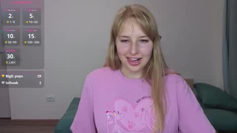 Snapshot of jessy_comely chatting on 24, 9, 2025 Jessy online show from 24, 9, 2025
