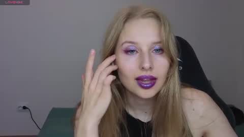 Snapshot of jessy_comely chatting on 3, 7, 2026 Jessy online show from 3, 7, 2026