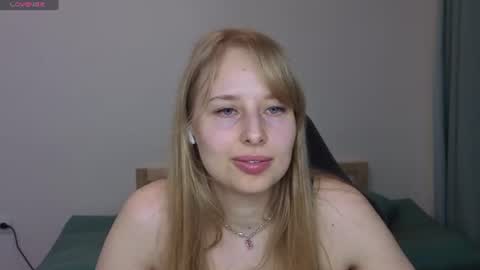 Snapshot of jessy_comely chatting on 8, 7, 2026 Jessy online show from 8, 7, 2026