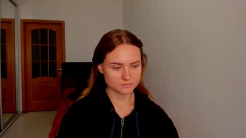 Polina online show from 15, 11, 2025