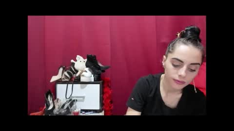 Snapshot of jessystarrr chatting on 20, 5, 2026 Jessy online show from 20, 5, 2026