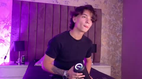 Snapshot of jessywhite1 chatting on 1, 6, 2026 Jessy online show from 1, 6, 2026