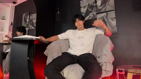 jett_savage online show from 14, 9, 2025