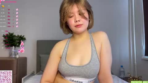 Mona online show from 8, 3, 2025