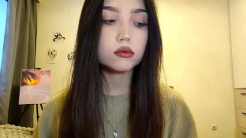 I am Gina ntmu Lets hit 10 Thumbs Up together online show from 15, 12, 2025