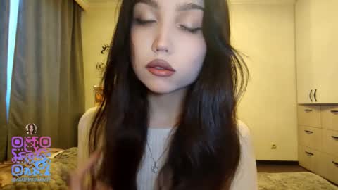 I am Gina ntmu Lets hit 10 Thumbs Up together online show from 13, 2, 2026