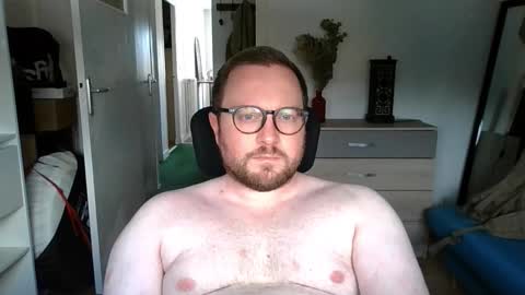 Snapshot of jeuneloup92 chatting on 20, 9, 2025 jeuneloup92 online show from 20, 9, 2025