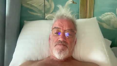 Snapshot of jewlronny chatting on 27, 5, 2026 jewlronny online show from 27, 5, 2026