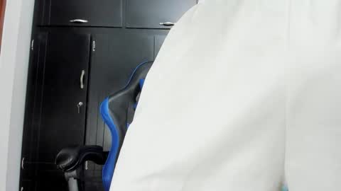 Snapshot of jey_cox23 chatting on 16, 9, 2025 jey cox online show from 16, 9, 2025