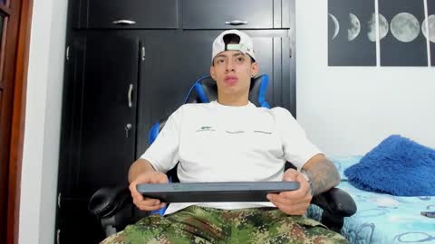 Snapshot of jey_cox23 chatting on 18, 9, 2025 jey cox online show from 18, 9, 2025