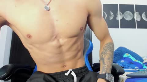 Snapshot of jey_cox23 chatting on 29, 10, 2025 jey cox online show from 29, 10, 2025