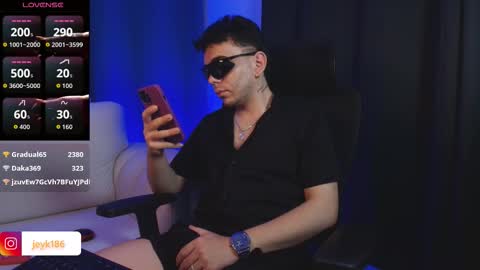 jey keler online show from 5, 12, 2025