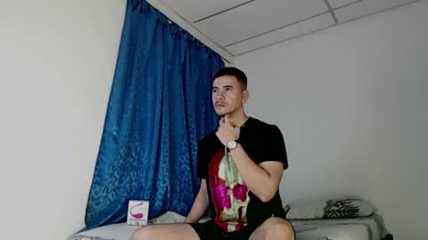 Juan David online show from 2, 3, 2025