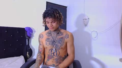 Snapshot of jeykob_23 chatting on 11, 11, 2025 JEYKOB online show from 11, 11, 2025