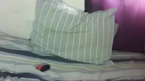 Snapshot of jg1105 chatting on 7, 1, 2026 jg1105 online show from 7, 1, 2026