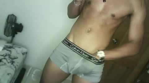 Snapshot of jg1105 chatting on 17, 3, 2026 jg1105 online show from 17, 3, 2026