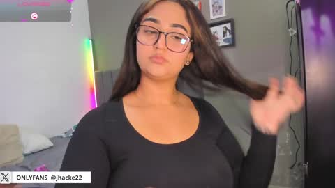 Snapshot of jhacky_sweet chatting on 22, 1, 2025 jhackelin My independent account online show from 22, 1, 2025