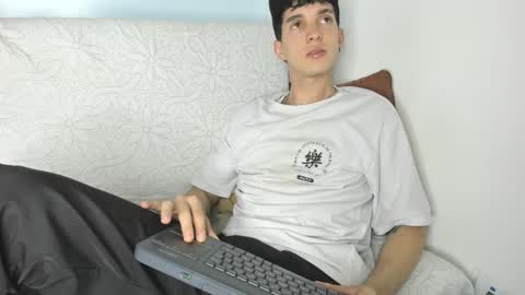 Snapshot of jheampiero chatting on 23, 2, 2026 Jheampiero online show from 23, 2, 2026