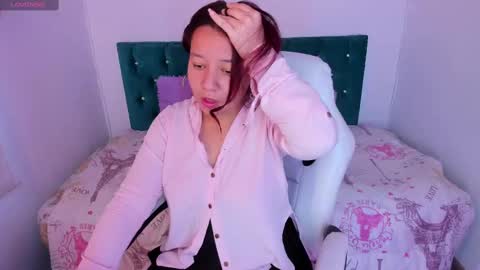 Jhiinny online show from 17, 2, 2025