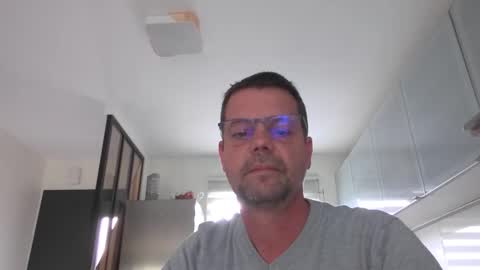 Snapshot of jhmec44000 chatting on 6, 6, 2026 jhmec44000 online show from 6, 6, 2026