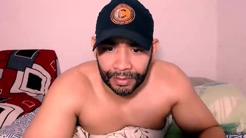 Snapshot of jho173027 chatting on 5, 11, 2025 En moreno online show from 5, 11, 2025