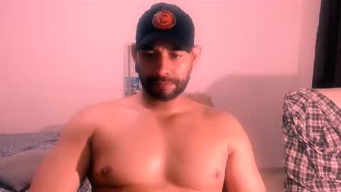 Snapshot of jho173027 chatting on 7, 11, 2025 En moreno online show from 7, 11, 2025