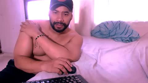 Snapshot of jho173027 chatting on 27, 11, 2025 En moreno online show from 27, 11, 2025