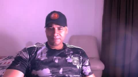 Snapshot of jho173027 chatting on 28, 11, 2025 En moreno online show from 28, 11, 2025