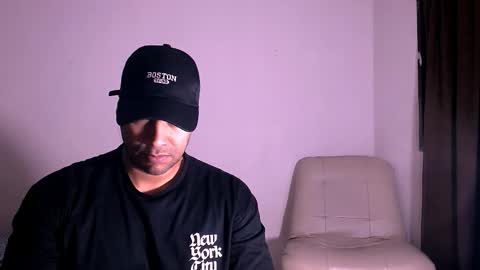 Snapshot of jho173027 chatting on 3, 12, 2025 En moreno online show from 3, 12, 2025