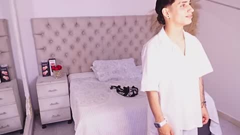 Snapshot of jhoanleandro chatting on 19, 6, 2026 jhoanleandro online show from 19, 6, 2026