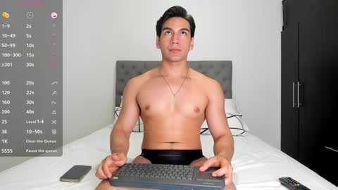 Snapshot of jhoansex_ chatting on 3, 12, 2024 JHOAN online show from 3, 12, 2024