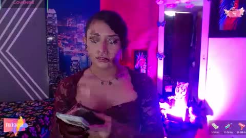 jhon_lot12 online show from 12, 4, 2026