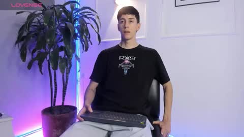 Jhon online show from 12, 11, 2025