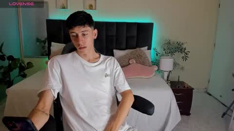 Jhon online show from 24, 11, 2025