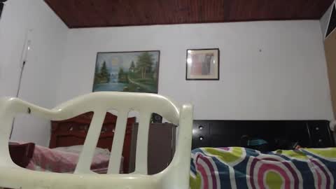 Snapshot of jhon_tommy chatting on 4, 2, 2025 jhon tommy online show from 4, 2, 2025