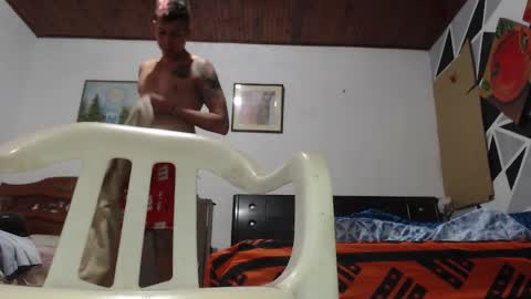 Snapshot of jhon_tommy chatting on 10, 3, 2025 jhon tommy online show from 10, 3, 2025