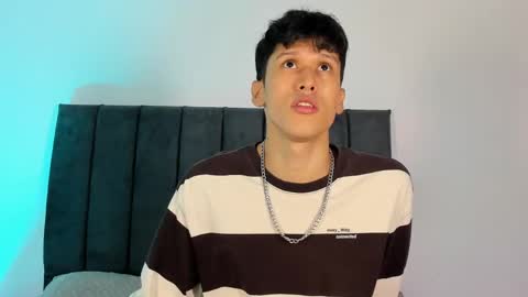 Snapshot of jhonny_morrone chatting on 24, 3, 2026 Jhonny online show from 24, 3, 2026