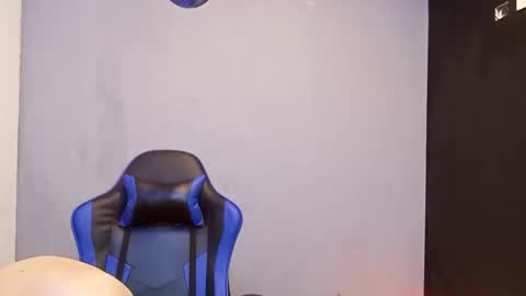 jhonny_thes28 online show from 14, 2, 2026