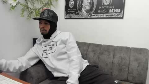 jhonson821 online show from 5, 11, 2025