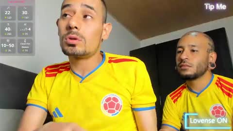 Snapshot of jhonyalzate chatting on 19, 6, 2026 Jhony Alzate online show from 19, 6, 2026