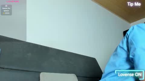 Snapshot of jhonyalzate chatting on 1, 7, 2026 Jhony Alzate online show from 1, 7, 2026