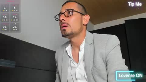 Snapshot of jhonyalzate chatting on 7, 7, 2026 Jhony Alzate online show from 7, 7, 2026