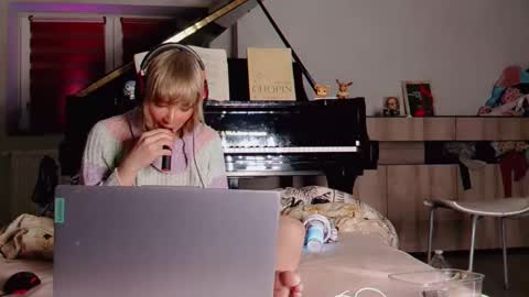 Anya online show from 26, 2, 2026