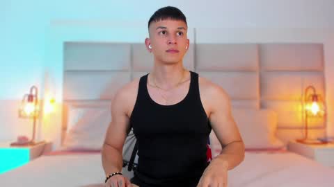 Jhosua Hunt online show from 27, 1, 2025