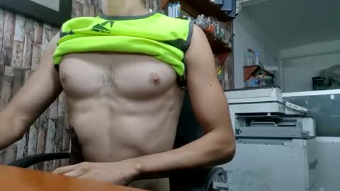 jhosuamoore2 online show from 9, 10, 2025