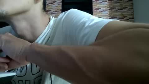 jhosuamoore2 online show from 3, 11, 2025