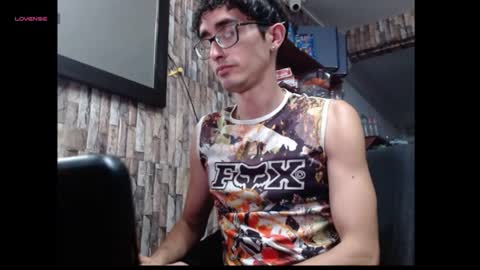 Snapshot of jhosuamoore2 chatting on 10, 7, 2026 jhosuamoore2 online show from 10, 7, 2026