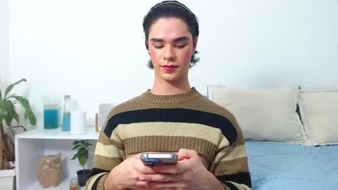 Snapshot of jhuan_cute chatting on 9, 6, 2026 Jhuan Nhez online show from 9, 6, 2026