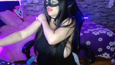 Jhulia online show from 11, 4, 2026